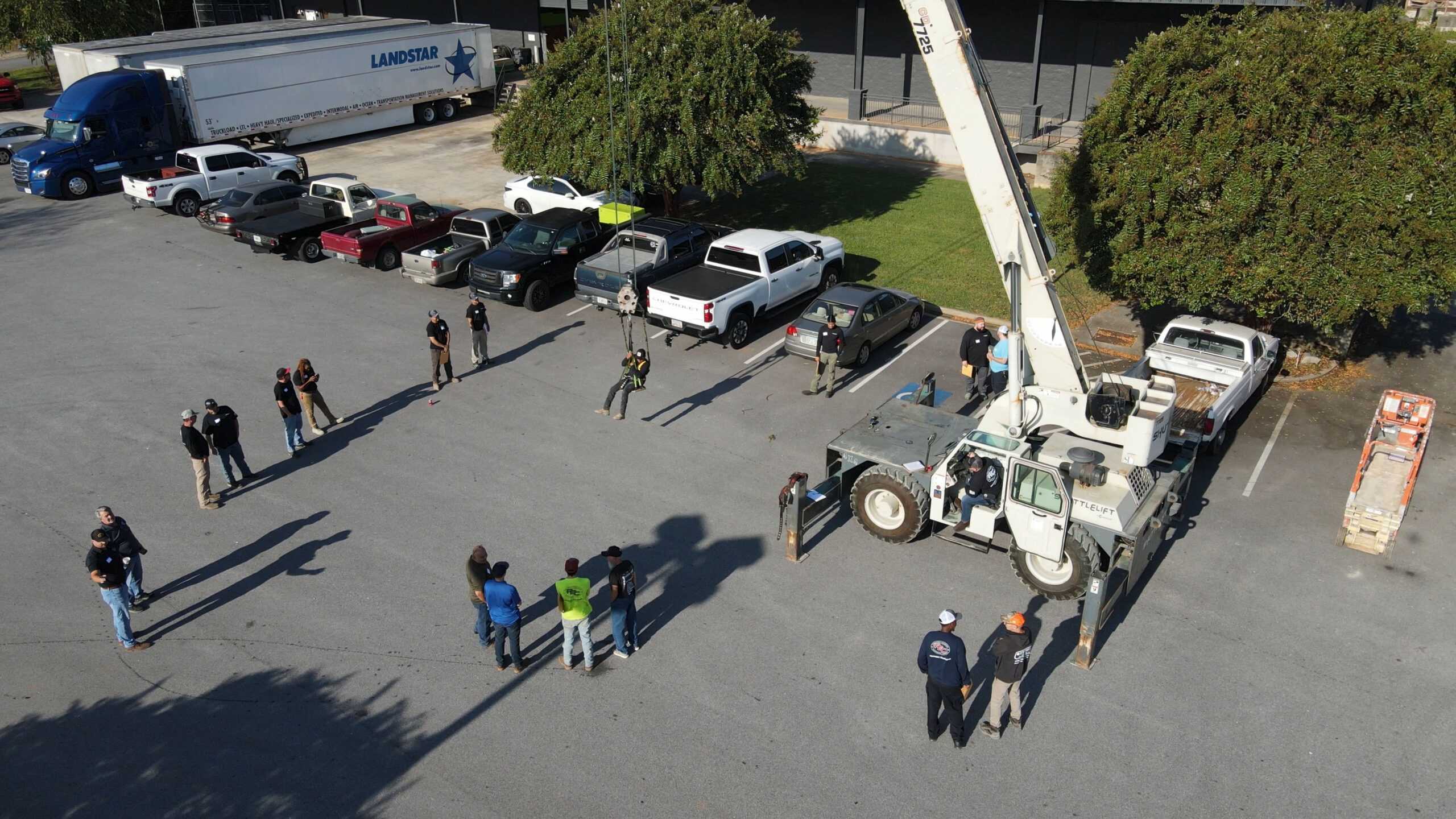 PEC employee training - rigging safety